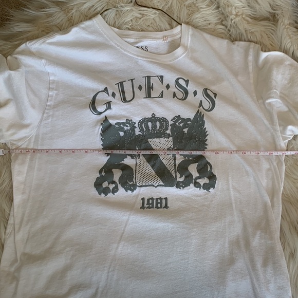 Guess White 1981 T-Shirt Men's Sz. L - Picture 8 of 9